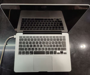 Apple MacBookPro A1502 電源入らない